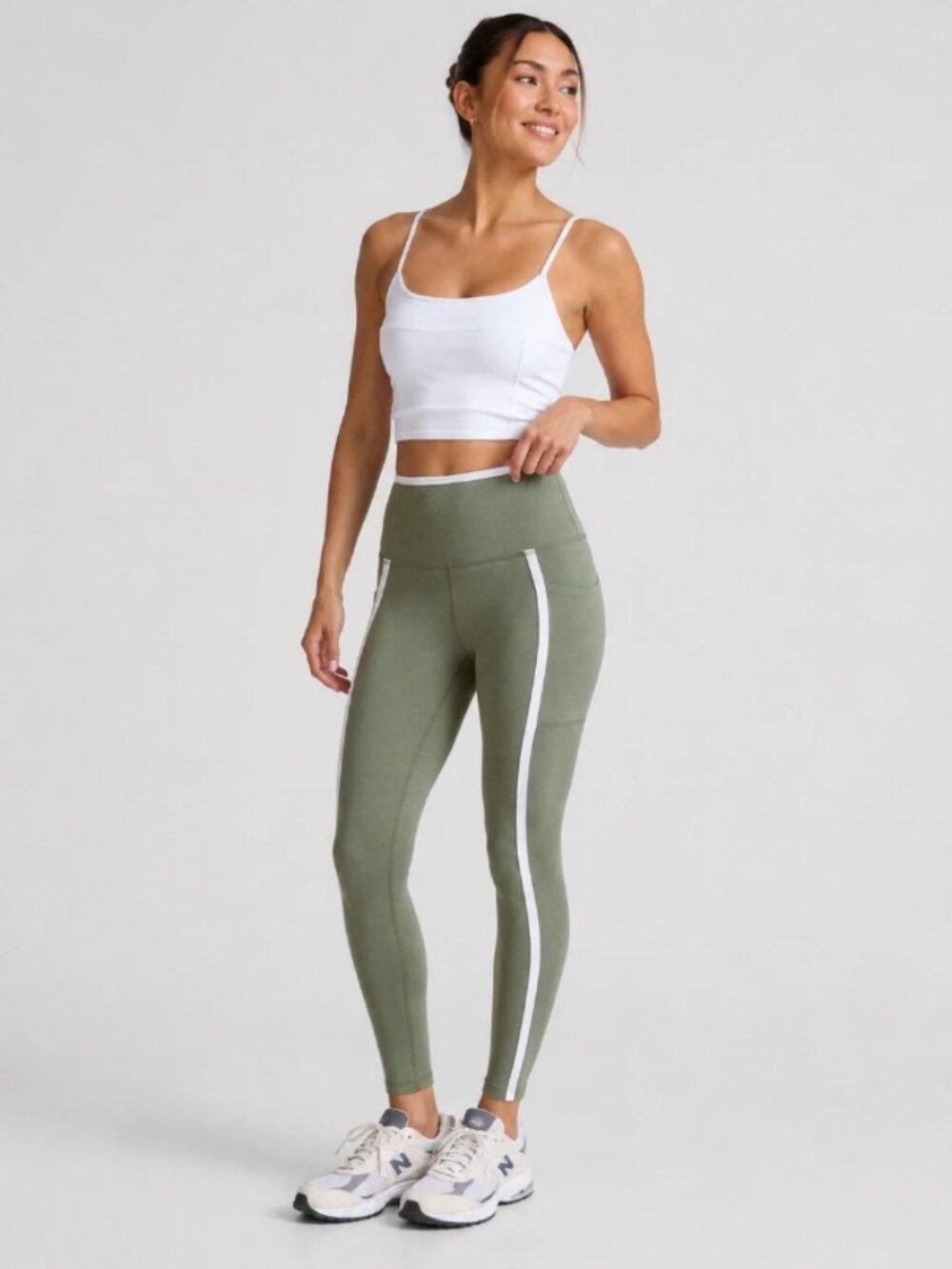Beyond Yoga Sage Green Spacedye New Moves High Waisted Midi Leggings Size XS